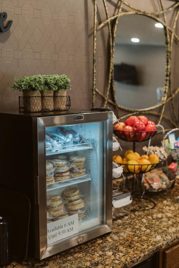 Everspring Suites Бисмарк Экстерьер фото