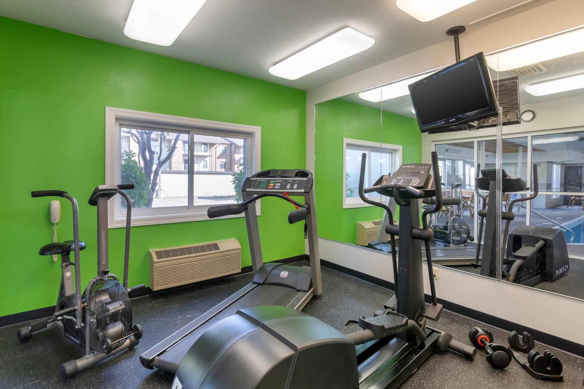 Everspring Suites Бисмарк Экстерьер фото